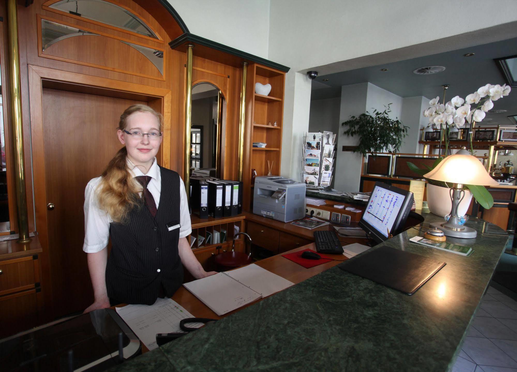 Hotel De Saxe Leipzig Bagian luar foto